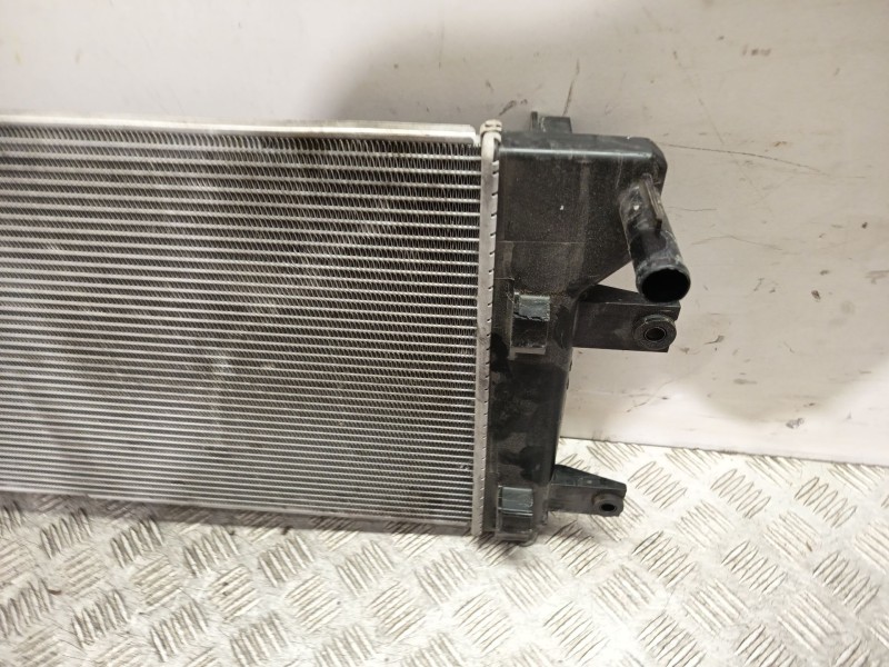 Recambio de radiador agua para nissan nv200 / evalia autobús e-nv (me0m) referencia OEM IAM 214103NL2A  