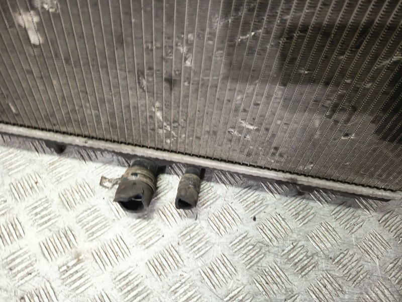 Recambio de radiador agua para peugeot 307 break (3e) 2.0 hdi 110 referencia OEM IAM 1330G8  