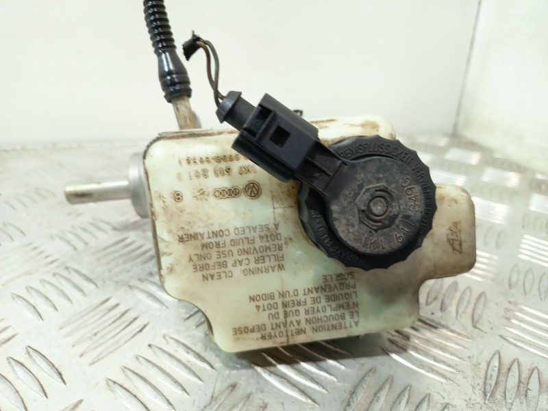 Recambio de bomba freno para volkswagen golf v (1k1) 1.4 tsi referencia OEM IAM 1K1611301D  