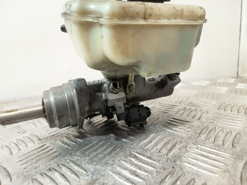 Recambio de bomba freno para volkswagen golf v (1k1) 1.4 tsi referencia OEM IAM 1K1611301D  