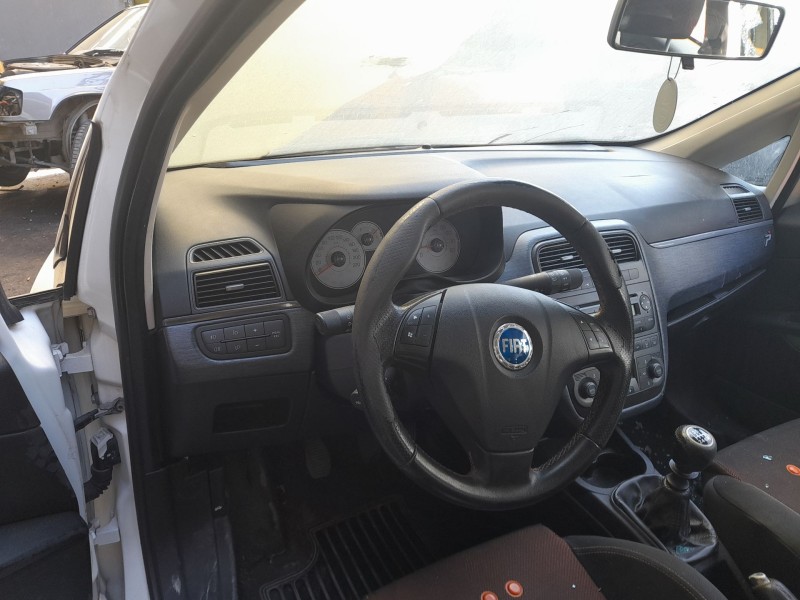 fiat grande punto (199_) del año 2007