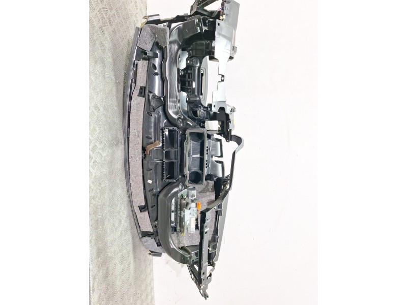 Recambio de salpicadero para volvo xc60 i suv (156) d3 / d4 referencia OEM IAM 39826843  