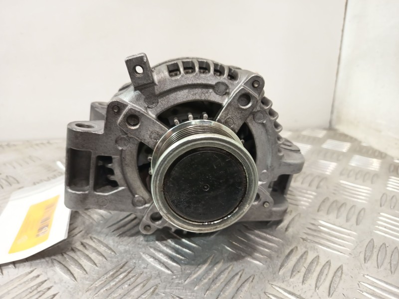 Recambio de alternador para toyota avensis sedán (_t27_) 2.2 d-4d (adt271_) referencia OEM IAM 1042104591  