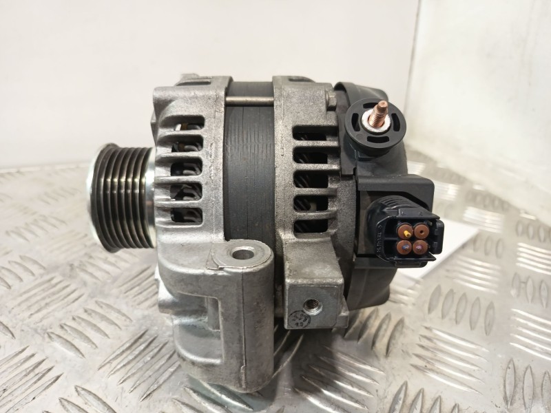 Recambio de alternador para toyota avensis sedán (_t27_) 2.2 d-4d (adt271_) referencia OEM IAM 1042104591  