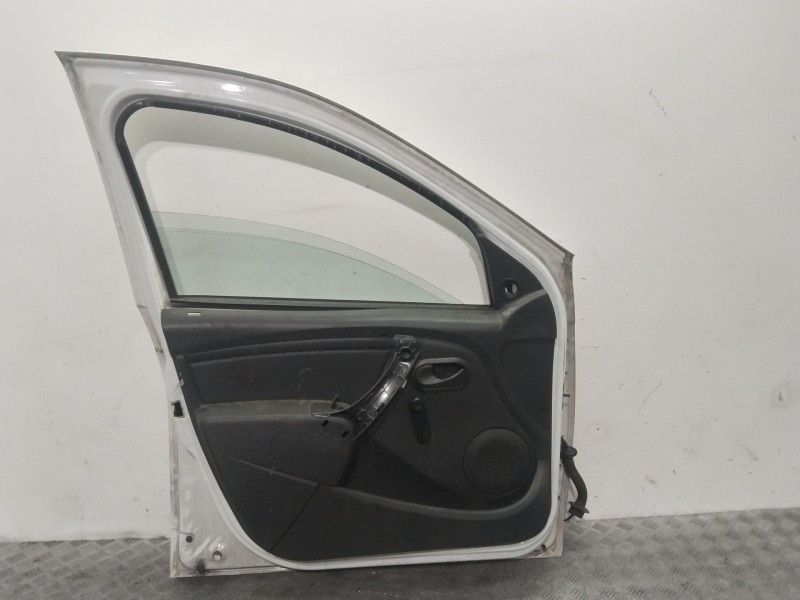 Recambio de puerta delantera izquierda para dacia sandero (bs_) 1.2 16v referencia OEM IAM 801011499R  