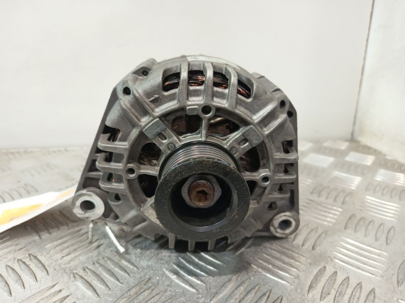 Recambio de alternador para mercedes-benz clk (c209) clk 320 (209.365) referencia OEM IAM SG12B023  