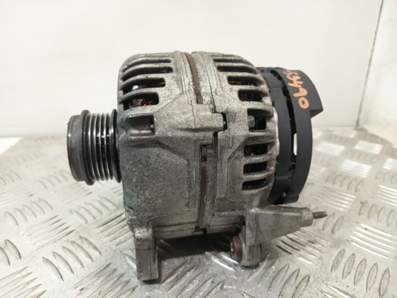 Recambio de alternador para volkswagen passat b5 (3b2) 2.8 v6 syncro/4motion referencia OEM IAM 028903029B  