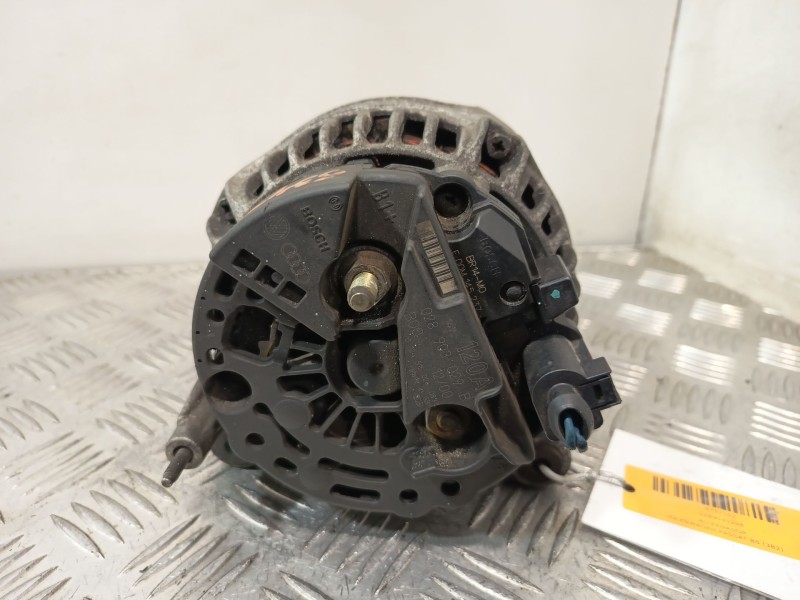 Recambio de alternador para volkswagen passat b5 (3b2) 2.8 v6 syncro/4motion referencia OEM IAM 028903029B  