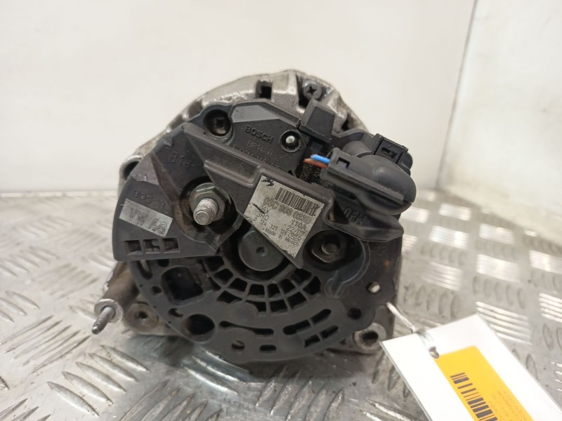 Recambio de alternador para volkswagen golf v (1k1) 1.4 tsi referencia OEM IAM 03C903023D  