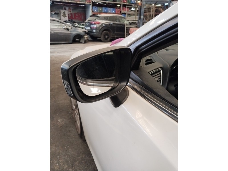 Recambio de espejo retrovisor izquierdo para mazda 3 (bm, bn) 2.2 d referencia OEM IAM BBP36918ZL  