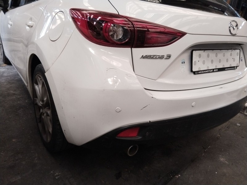 Recambio de paragolpes trasero para mazda 3 (bm, bn) 2.2 d referencia OEM IAM BCW750221JBB  