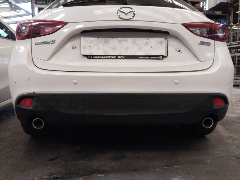 Recambio de paragolpes trasero para mazda 3 (bm, bn) 2.2 d referencia OEM IAM BCW750221JBB  