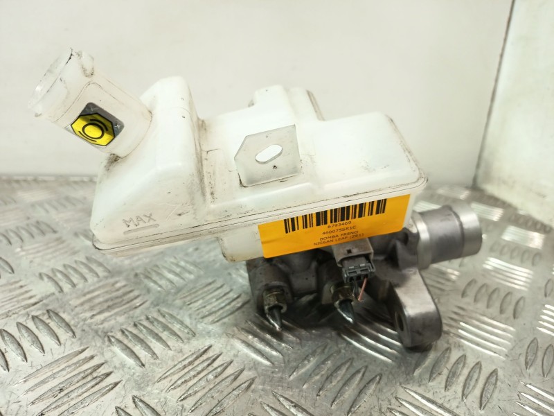 Recambio de bomba freno para nissan leaf (ze1) electric referencia OEM IAM 460075SR1C  
