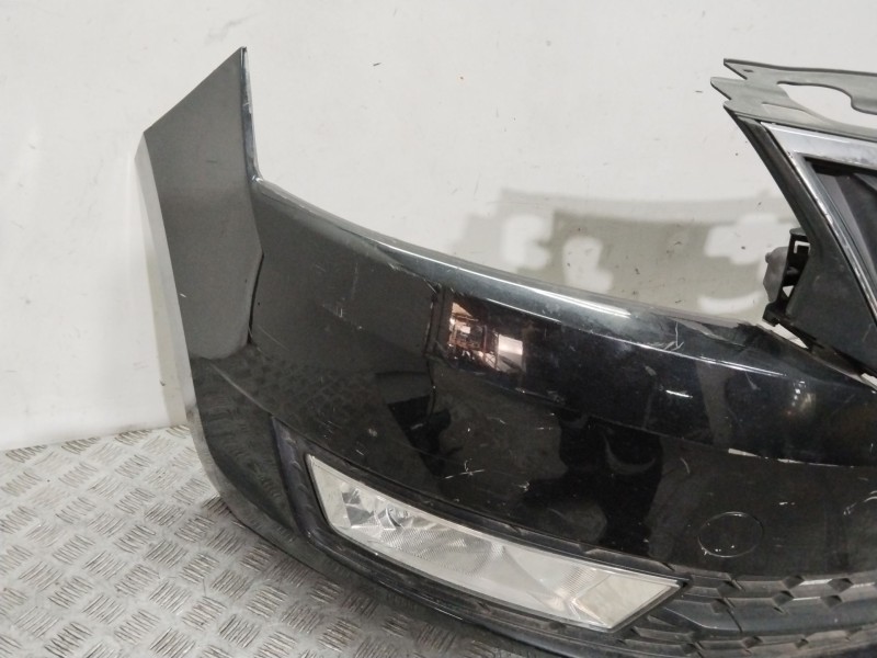 Recambio de paragolpes delantero para skoda rapid (nh3, nk3, nk6) 1.6 tdi referencia OEM IAM 5JA807221B  