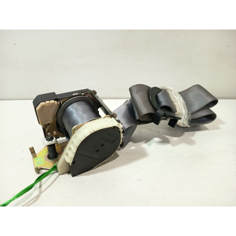 Recambio de cinturon seguridad trasero derecho para renault clio ii fase ii (b/cb0) 1.5 dci diesel referencia OEM IAM 8200281410