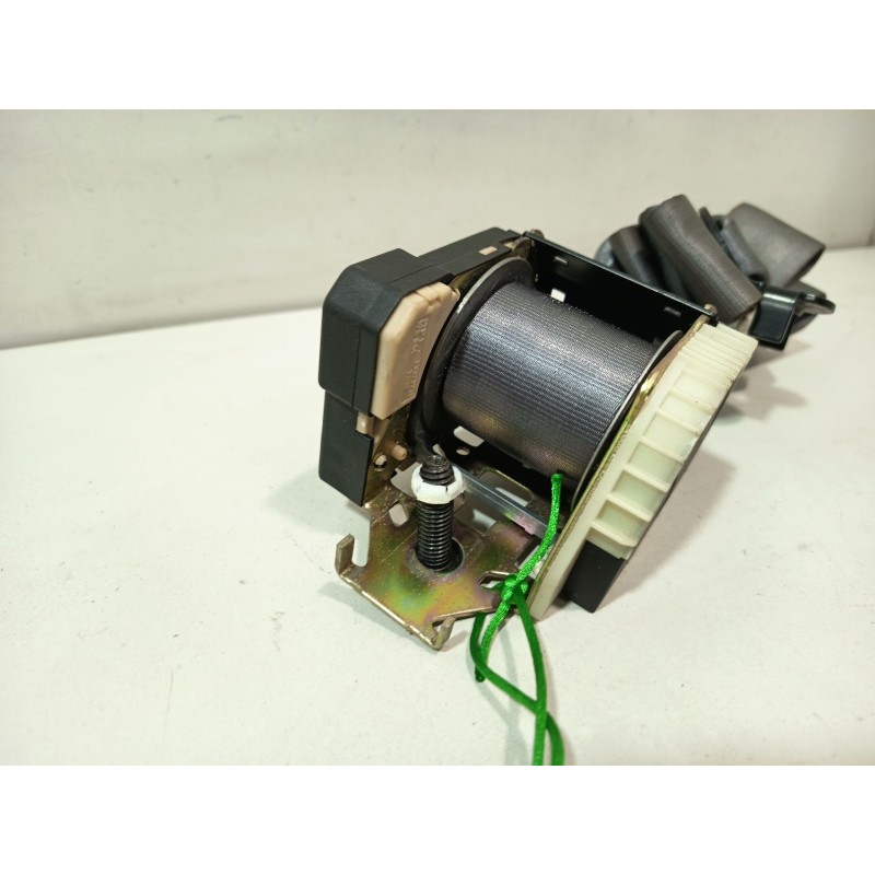 Recambio de cinturon seguridad trasero derecho para renault clio ii fase ii (b/cb0) 1.5 dci diesel referencia OEM IAM 8200281410