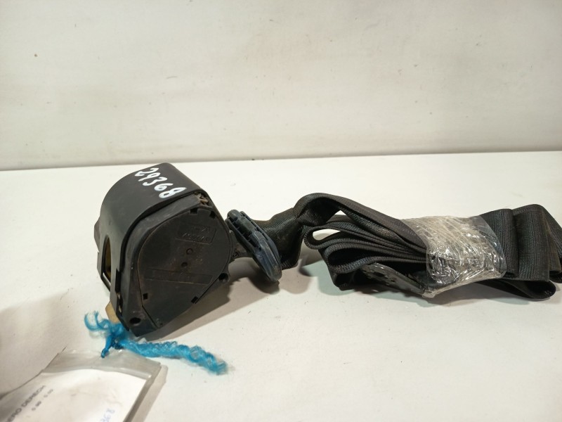 Recambio de cinturon seguridad trasero derecho para volkswagen polo berlina (6n2) referencia OEM IAM 6Q0857806  