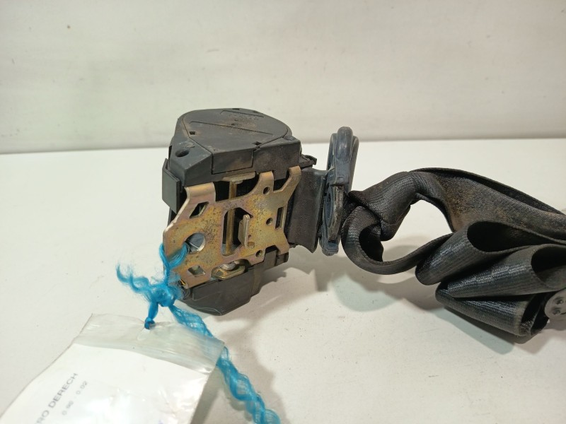 Recambio de cinturon seguridad trasero derecho para volkswagen polo berlina (6n2) referencia OEM IAM 6Q0857806  