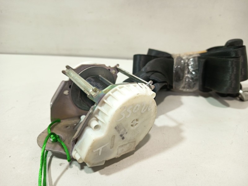 Recambio de cinturon seguridad trasero derecho para audi a3 (8p) 2.0 tdi ambiente referencia OEM IAM 33054502  
