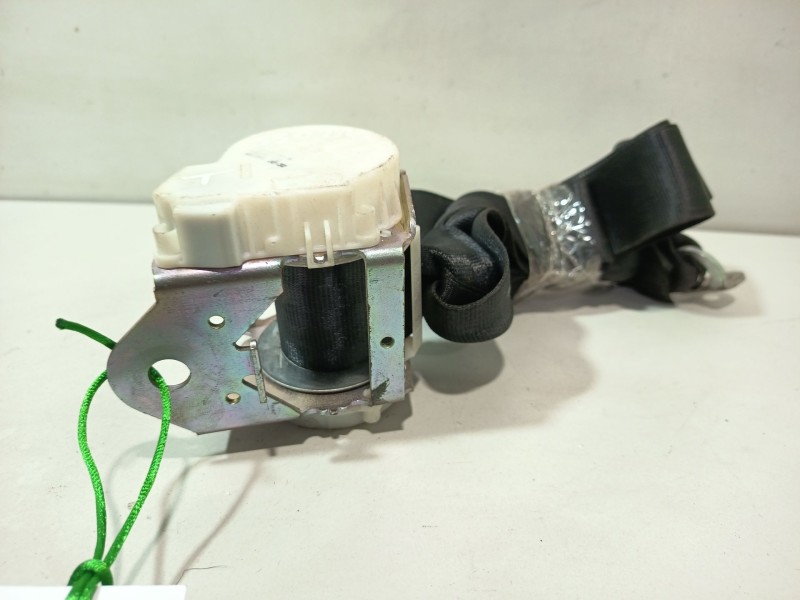 Recambio de cinturon seguridad trasero derecho para audi a3 (8p) 2.0 tdi ambiente referencia OEM IAM 33054502  