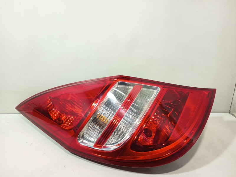Recambio de piloto trasero izquierdo para hyundai i30 (fd) 1.4 referencia OEM IAM 924012L010  