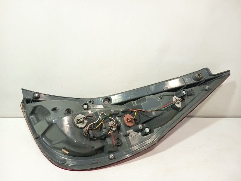 Recambio de piloto trasero izquierdo para hyundai i30 (fd) 1.4 referencia OEM IAM 924012L010  