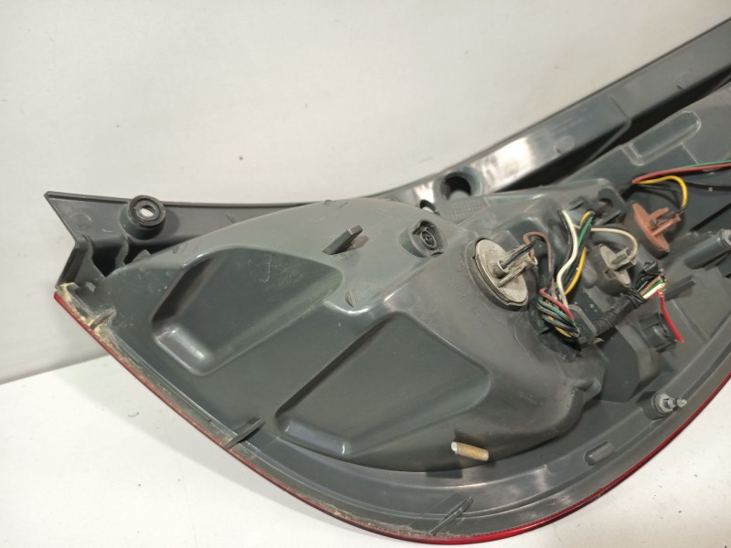 Recambio de piloto trasero izquierdo para hyundai i30 (fd) 1.4 referencia OEM IAM 924012L010  
