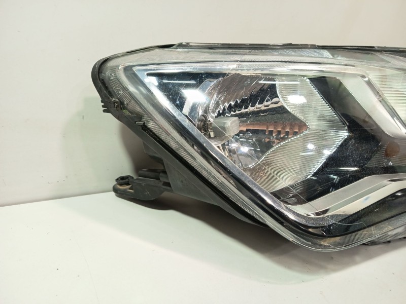 Recambio de faro derecho para seat toledo iv (kg3) 1.6 tdi referencia OEM IAM 90037322 6JB941016 