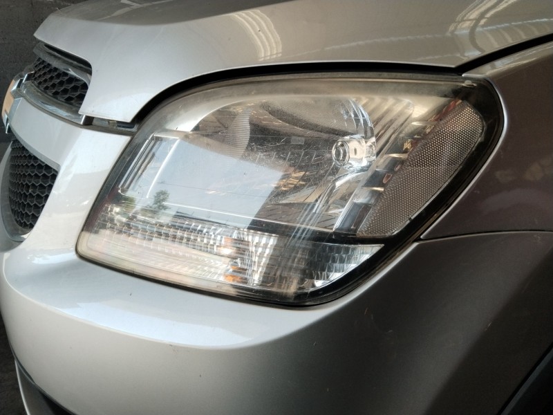 Recambio de faro izquierdo para chevrolet orlando (j309) 2.0 d referencia OEM IAM 95025585  