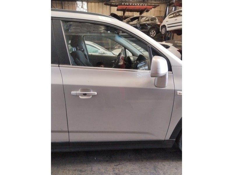 Recambio de puerta delantera derecha para chevrolet orlando (j309) 2.0 d referencia OEM IAM 95242605  