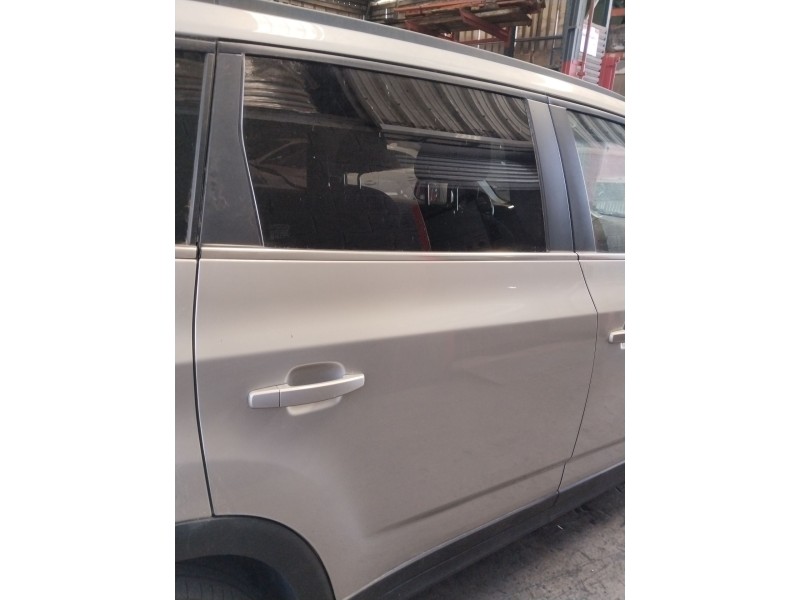 Recambio de puerta trasera derecha para chevrolet orlando (j309) 2.0 d referencia OEM IAM 95242607  
