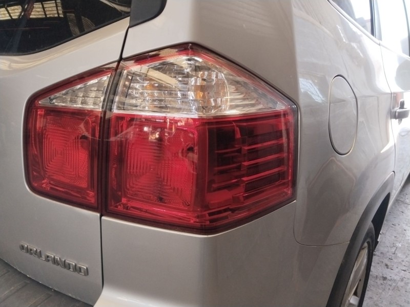 Recambio de piloto trasero derecho para chevrolet orlando (j309) 2.0 d referencia OEM IAM 95238339  