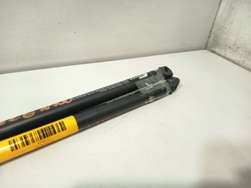 Recambio de amortiguadores maletero / porton para hyundai i30 (fd) 1.4 referencia OEM IAM 817812R000  