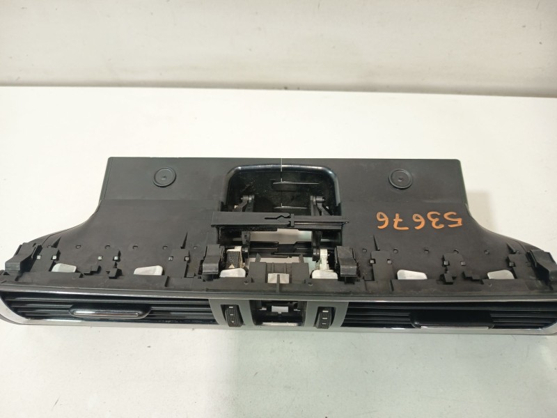 Recambio de aireador central para seat toledo iv (kg3) 1.6 tdi referencia OEM IAM 5JA820951BRYP  