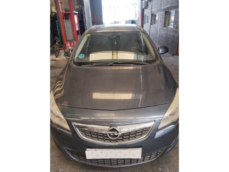 Recambio de capot delantero para opel astra h twintop (a04) 1.6 (l67) referencia OEM IAM 39014121  