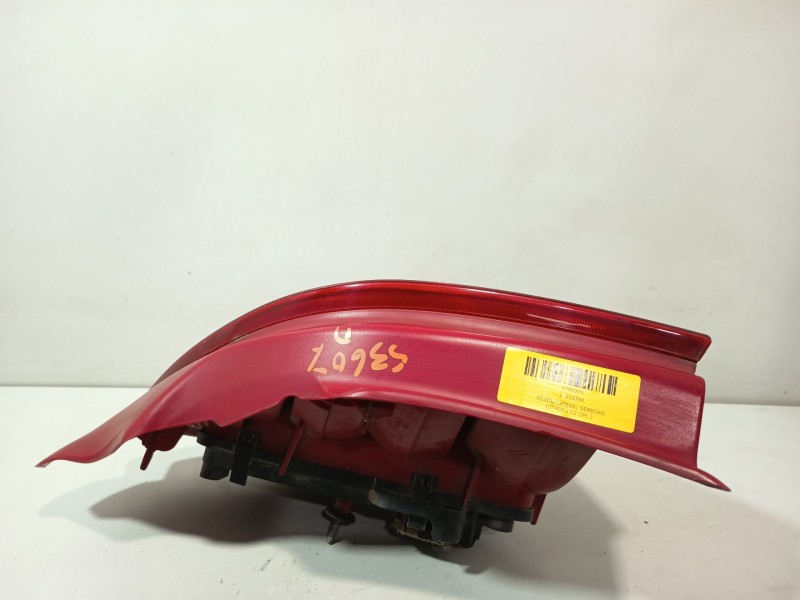 Recambio de piloto lateral derecho para citroën c2 (jm_) 1.4 hdi referencia OEM IAM 10252794  
