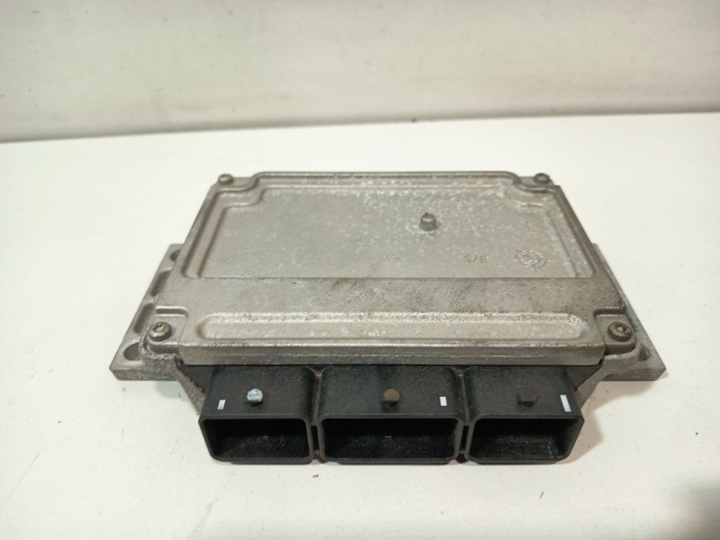Recambio de centralita motor uce para peugeot 307 (3a/c) 1.4 16v referencia OEM IAM 1940XH  
