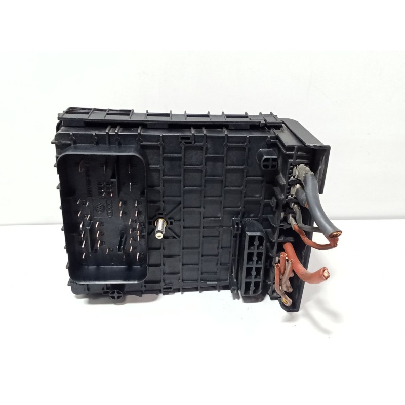 CAJA RELES / FUSIBLES 3C0937125  - imagen 2