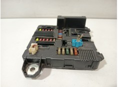 Recambio de caja reles / fusibles para renault megane ii station wagon (km0/1_) 1.5 dci (km02, km13) referencia OEM IAM 82003060