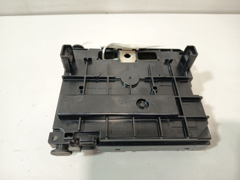 Recambio de caja reles / fusibles para peugeot 307 (3a/c) 1.4 16v referencia OEM IAM 9661708280  