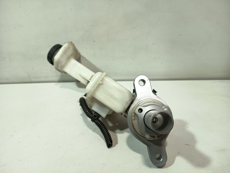 Recambio de bomba freno para nissan qashqai ii (j11, j11_) 1.6 dci referencia OEM IAM 0204790172  