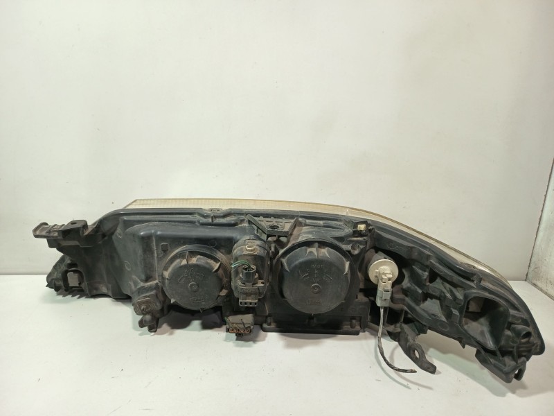 Recambio de faro derecho para renault laguna ii grandtour (kg0) dynamique referencia OEM IAM 7701048931  