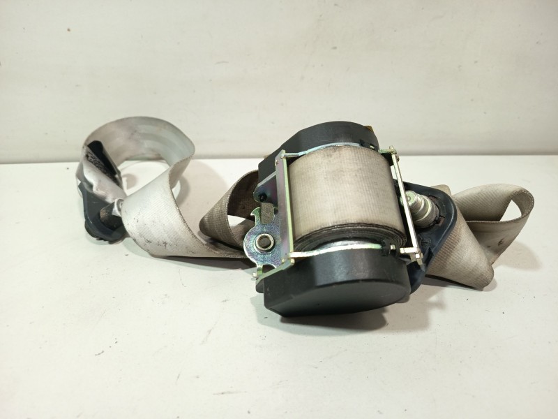 Recambio de cinturon seguridad delantero izquierdo para dacia sandero (bs_) 1.2 16v referencia OEM IAM 8200934797  