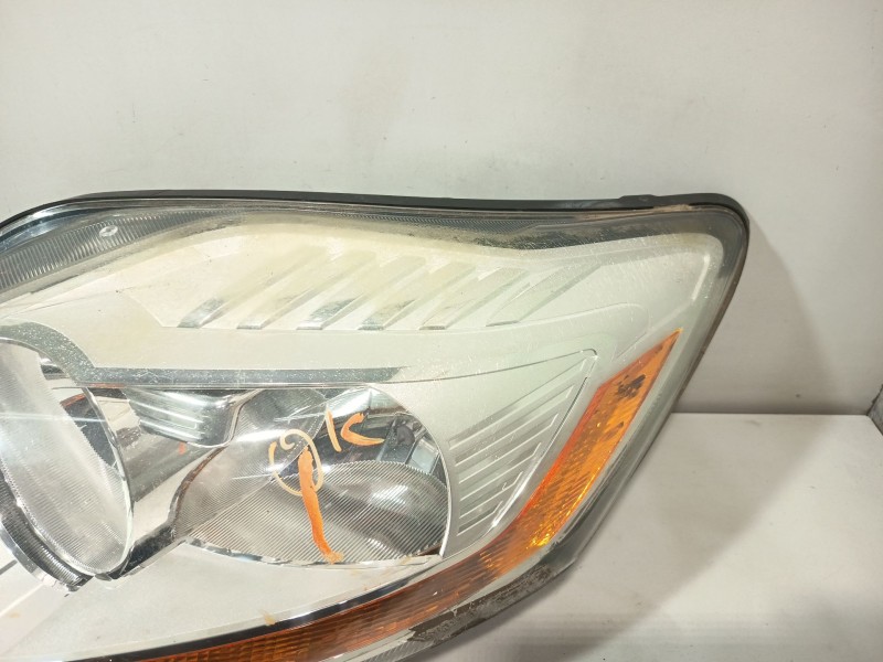 Recambio de faro izquierdo para ford kuga i 2.0 tdci referencia OEM IAM 1717364  