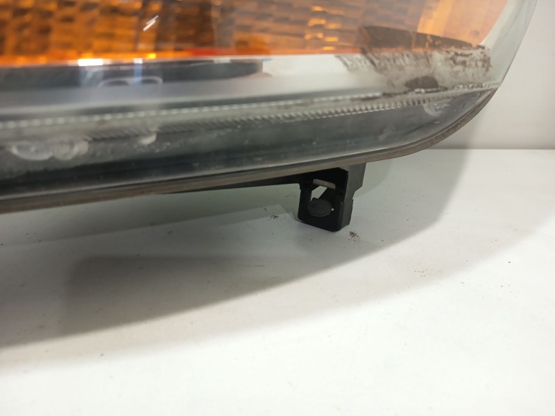 Recambio de faro izquierdo para ford kuga i 2.0 tdci referencia OEM IAM 1717364  