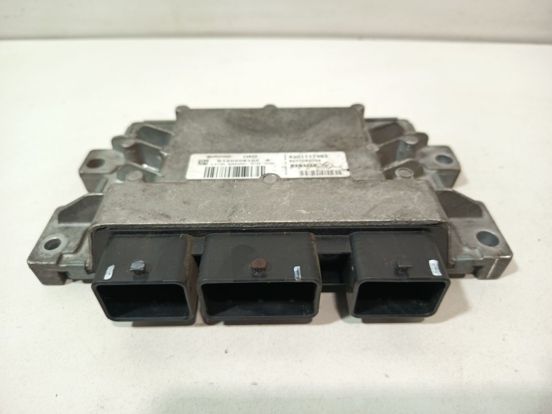 Recambio de centralita motor uce para dacia sandero (bs_) 1.2 16v referencia OEM IAM S120205102  
