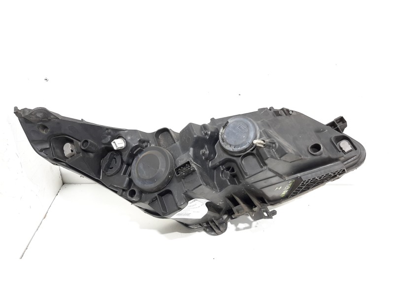 Recambio de faro izquierdo para citroën c4 berlina collection referencia OEM IAM 620853 04018 