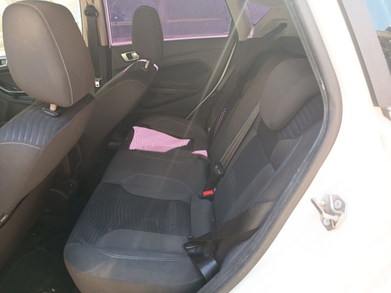 ford fiesta vi (cb1, ccn) del año 2013