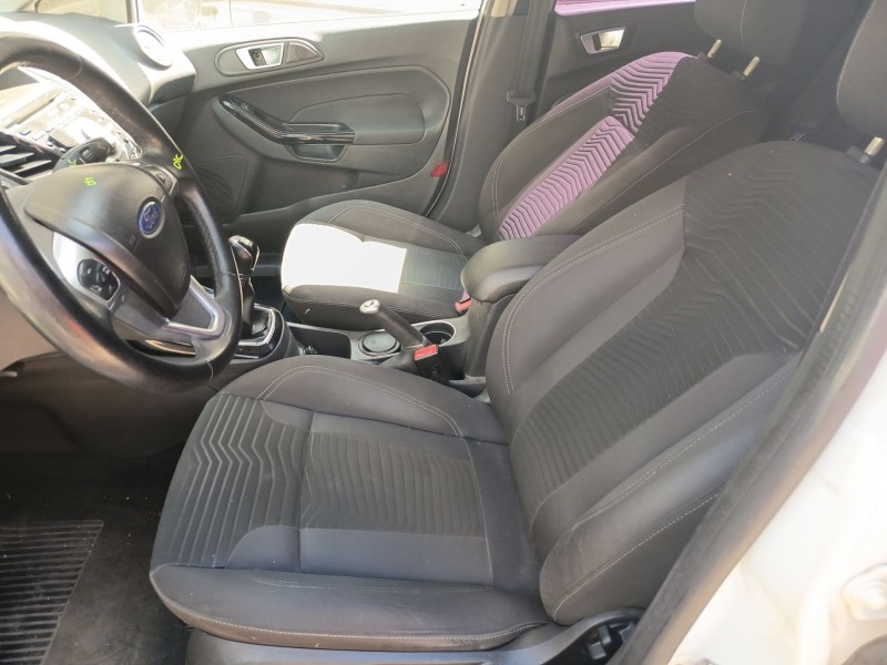 ford fiesta vi (cb1, ccn) del año 2013
