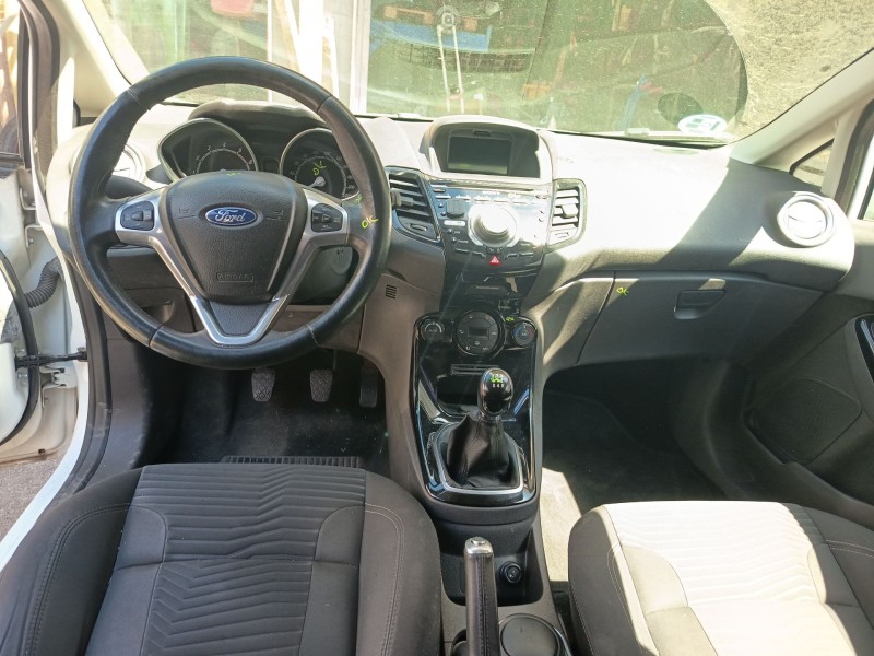 ford fiesta vi (cb1, ccn) del año 2013